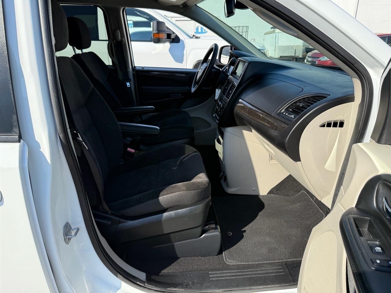2018 Dodge Grand Caravan SE - Photo 8