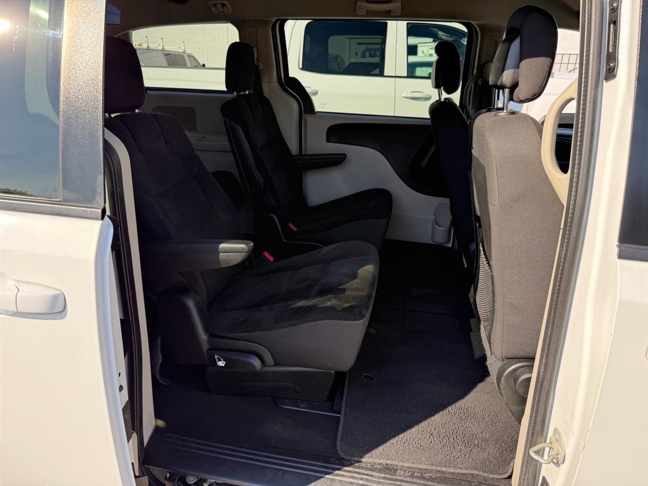 2018 Dodge Grand Caravan SE - Photo 9