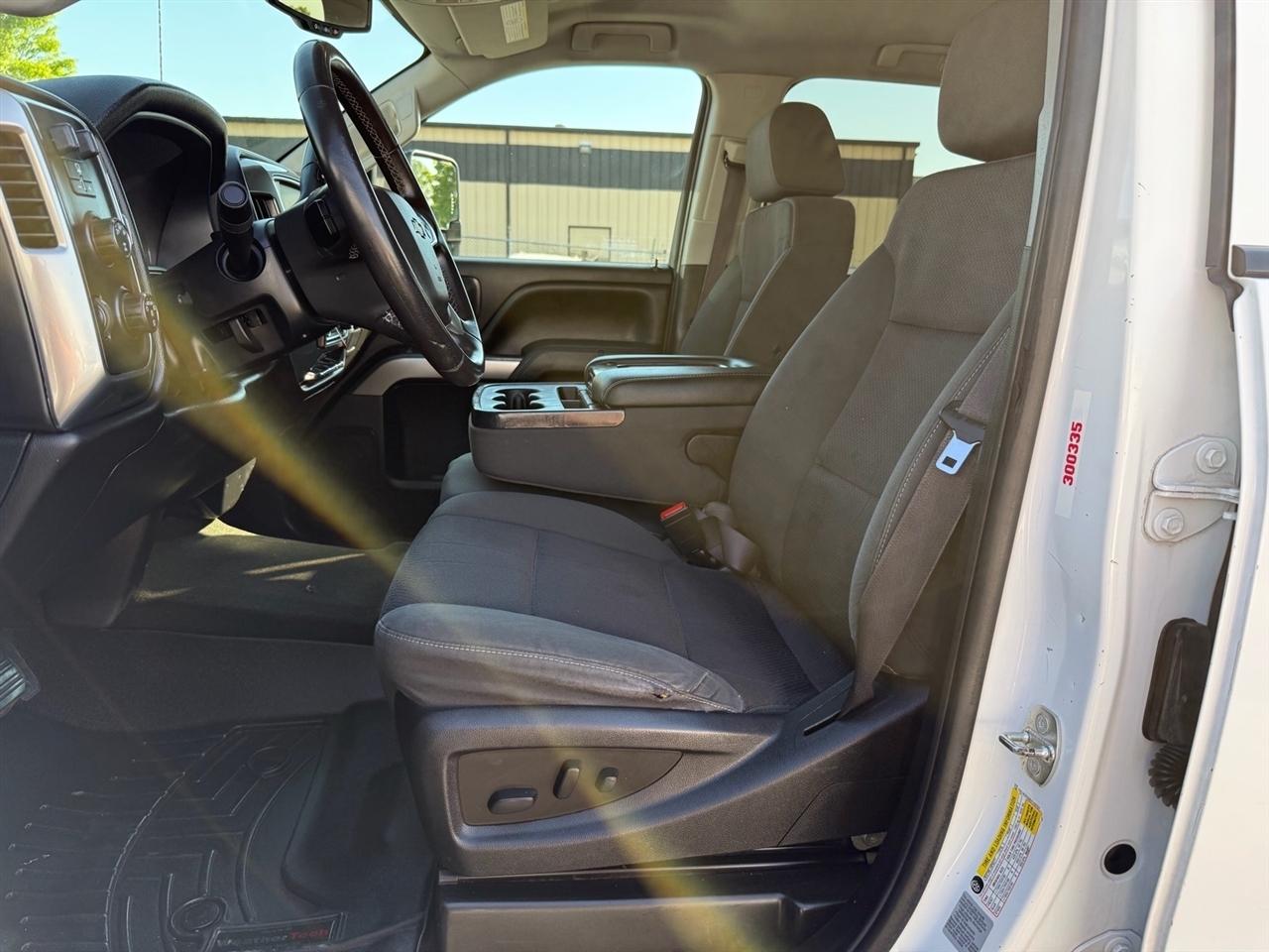 Chevrolet Silverado 3500HD 4WD Crew Cab 153.7" LT 2016