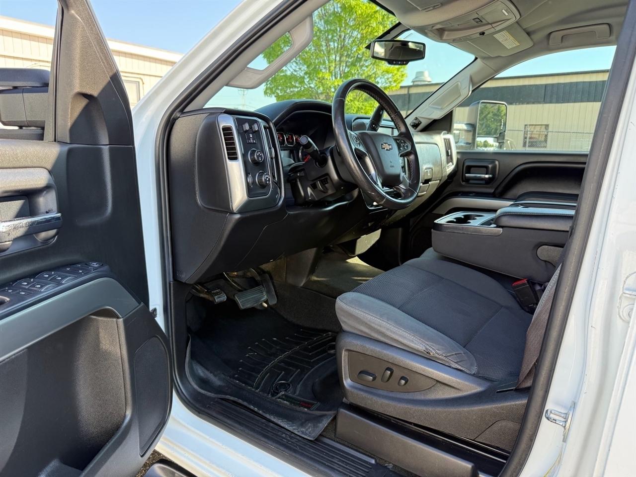 Chevrolet Silverado 3500HD 4WD Crew Cab 153.7" LT 2016