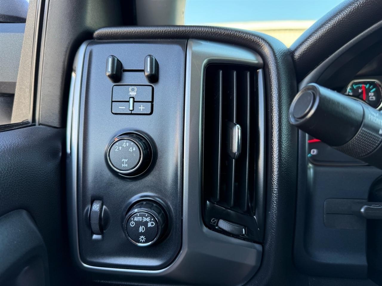 Chevrolet Silverado 3500HD 4WD Crew Cab 153.7" LT 2016