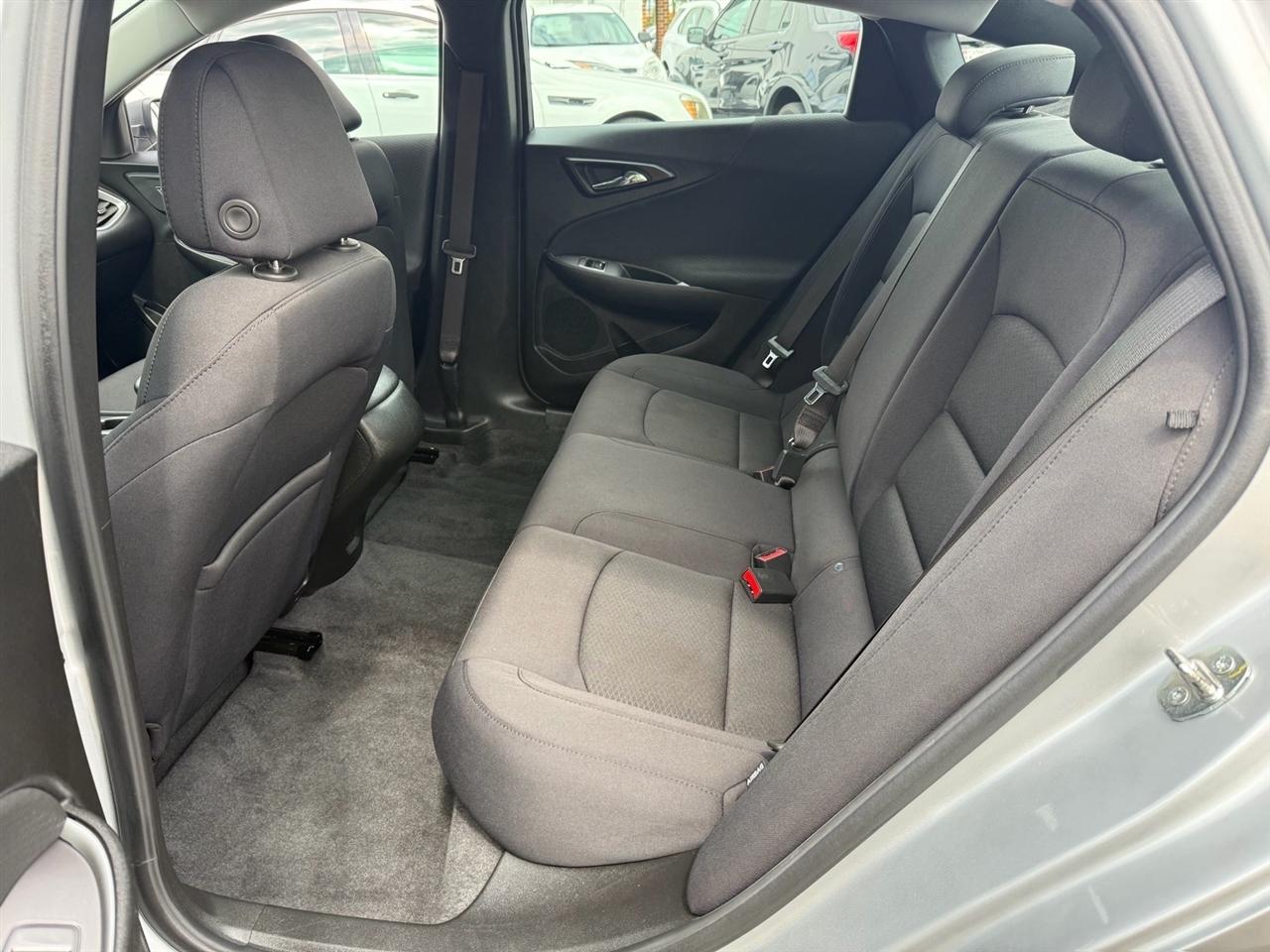 Chevrolet Malibu 4dr Sdn LS w/1FL 2022