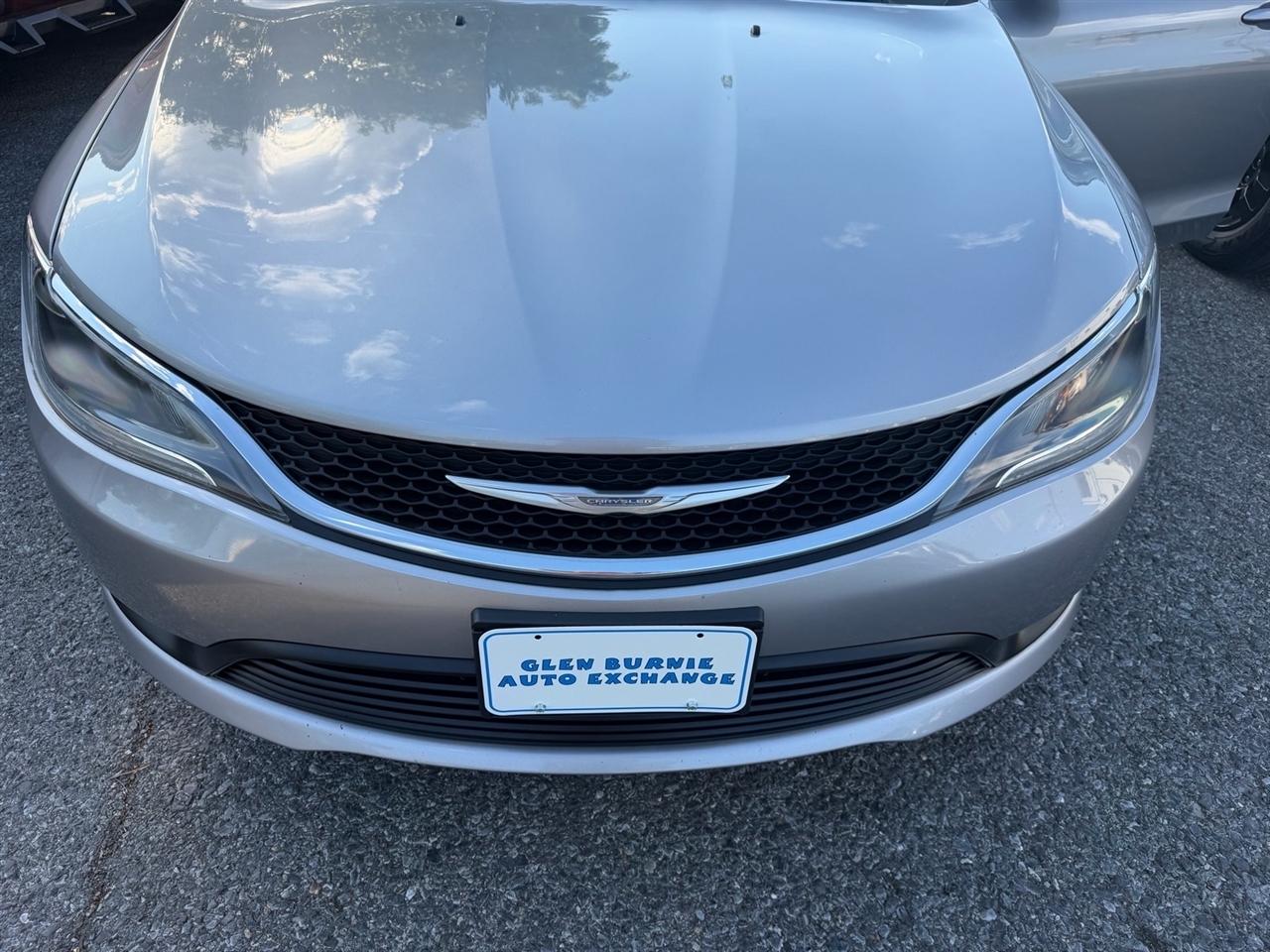 Chrysler 200 LX FWD 2017