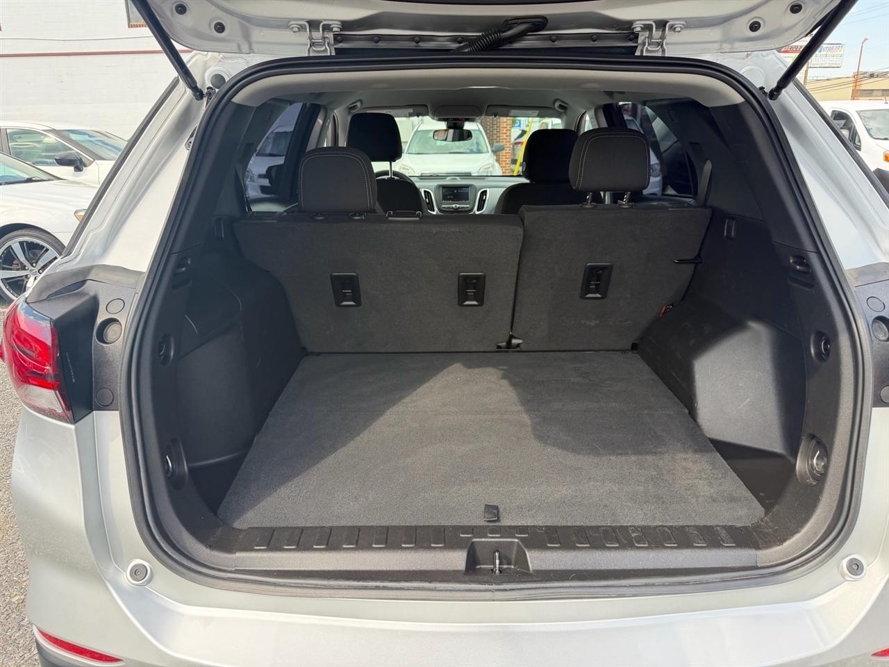 Chevrolet Equinox AWD 4dr LS w/1LS 2022