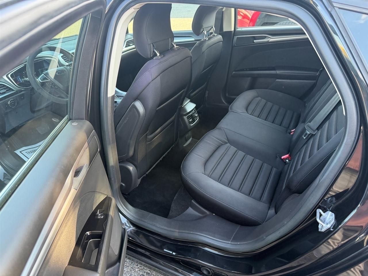 Ford Fusion 4dr Sdn SE Hybrid FWD 2014