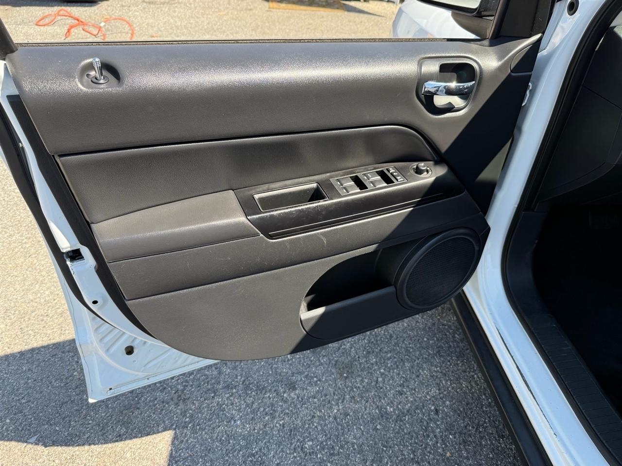 Jeep Compass 4WD 4dr Sport 2014