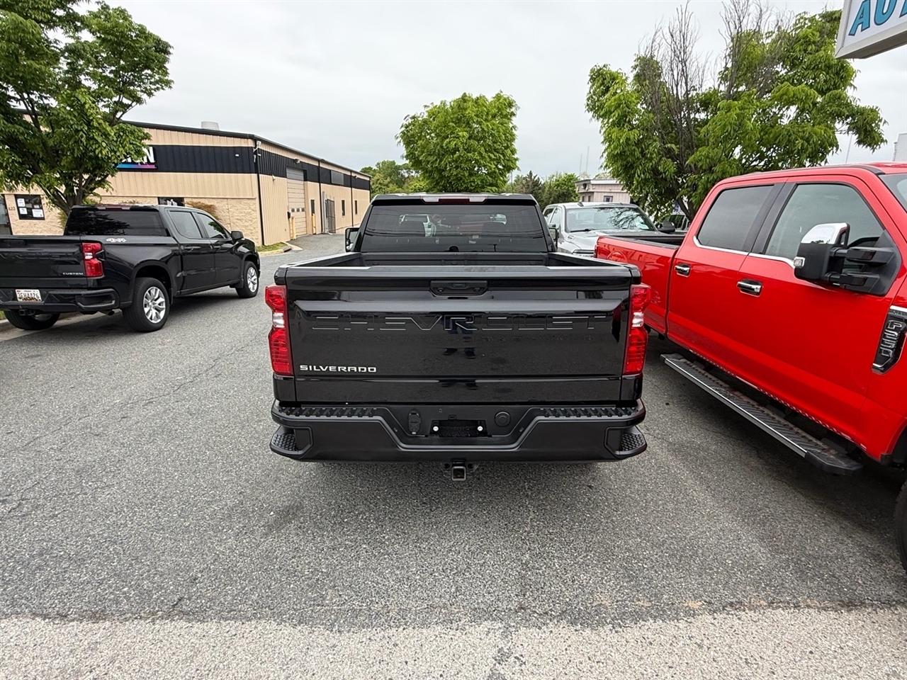 Chevrolet Silverado 1500 4WD Crew Cab 157" Work Truck 2022