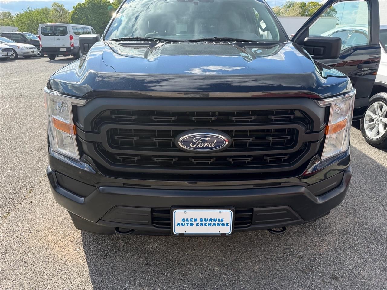 Ford F-150 Lariat 4WD SuperCab 8' Box 2021