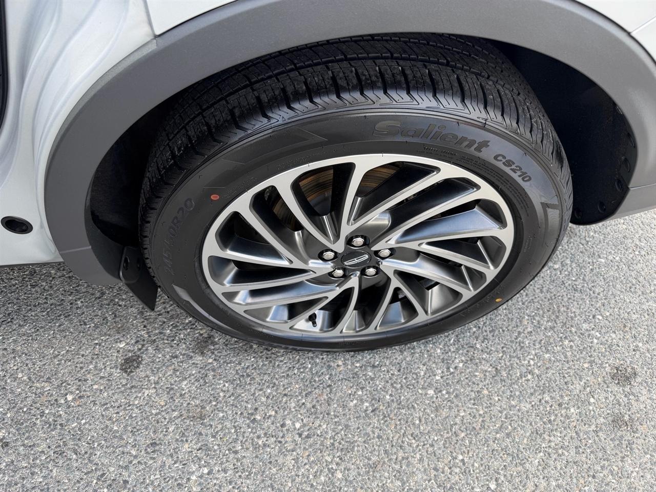 Lincoln Nautilus Reserve AWD 2019