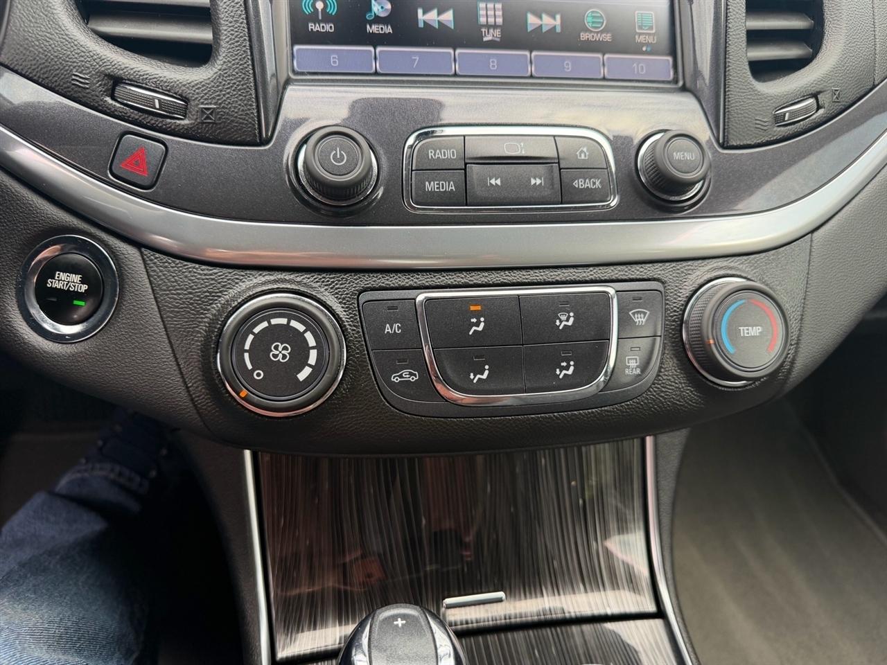 Chevrolet Impala 4dr Sdn LS w/1FL 2019