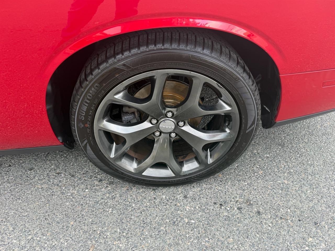 Dodge Challenger 2dr Cpe SXT 2015