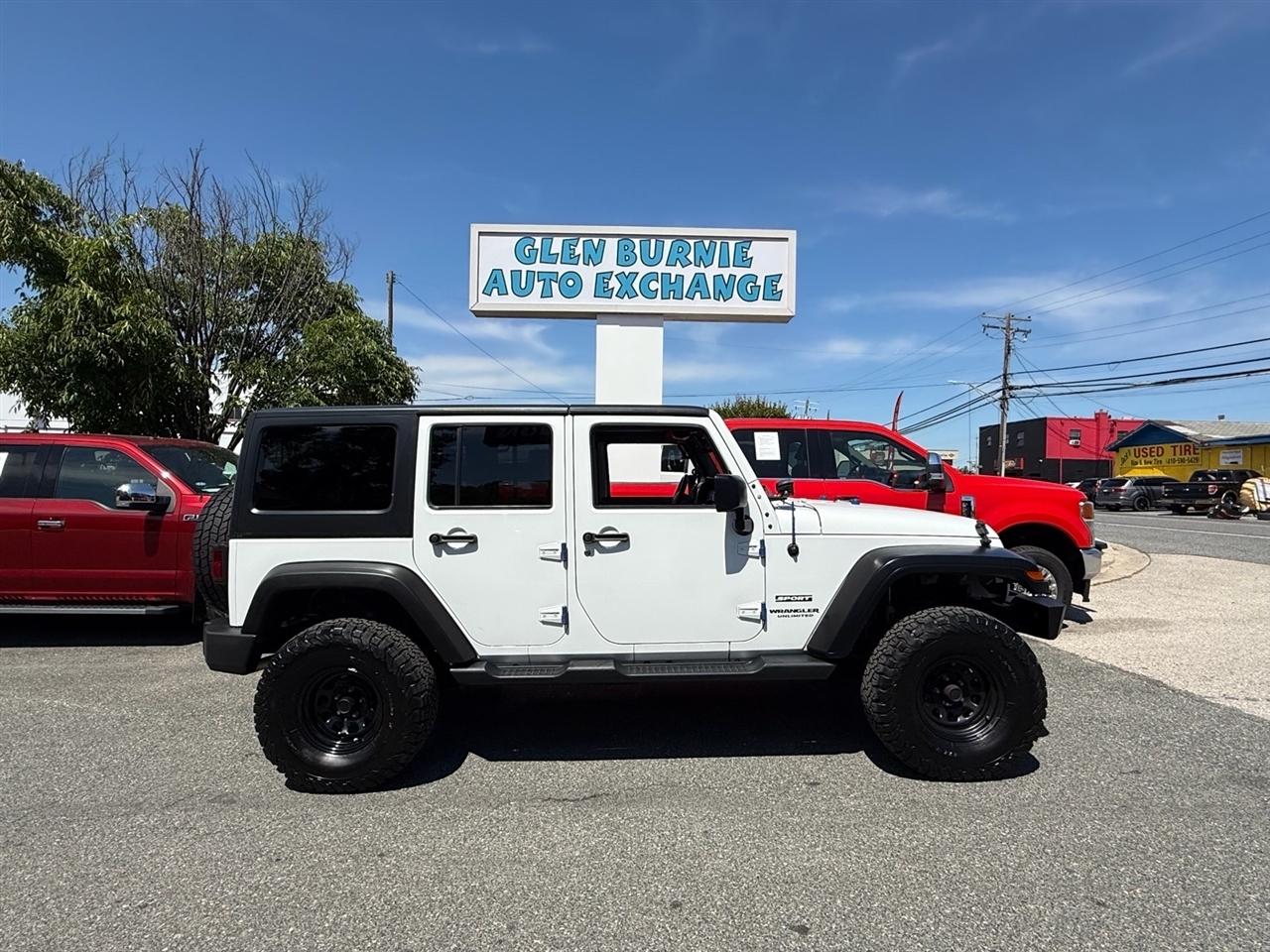 Jeep Wrangler Unlimited 4WD 4dr Sport 2016