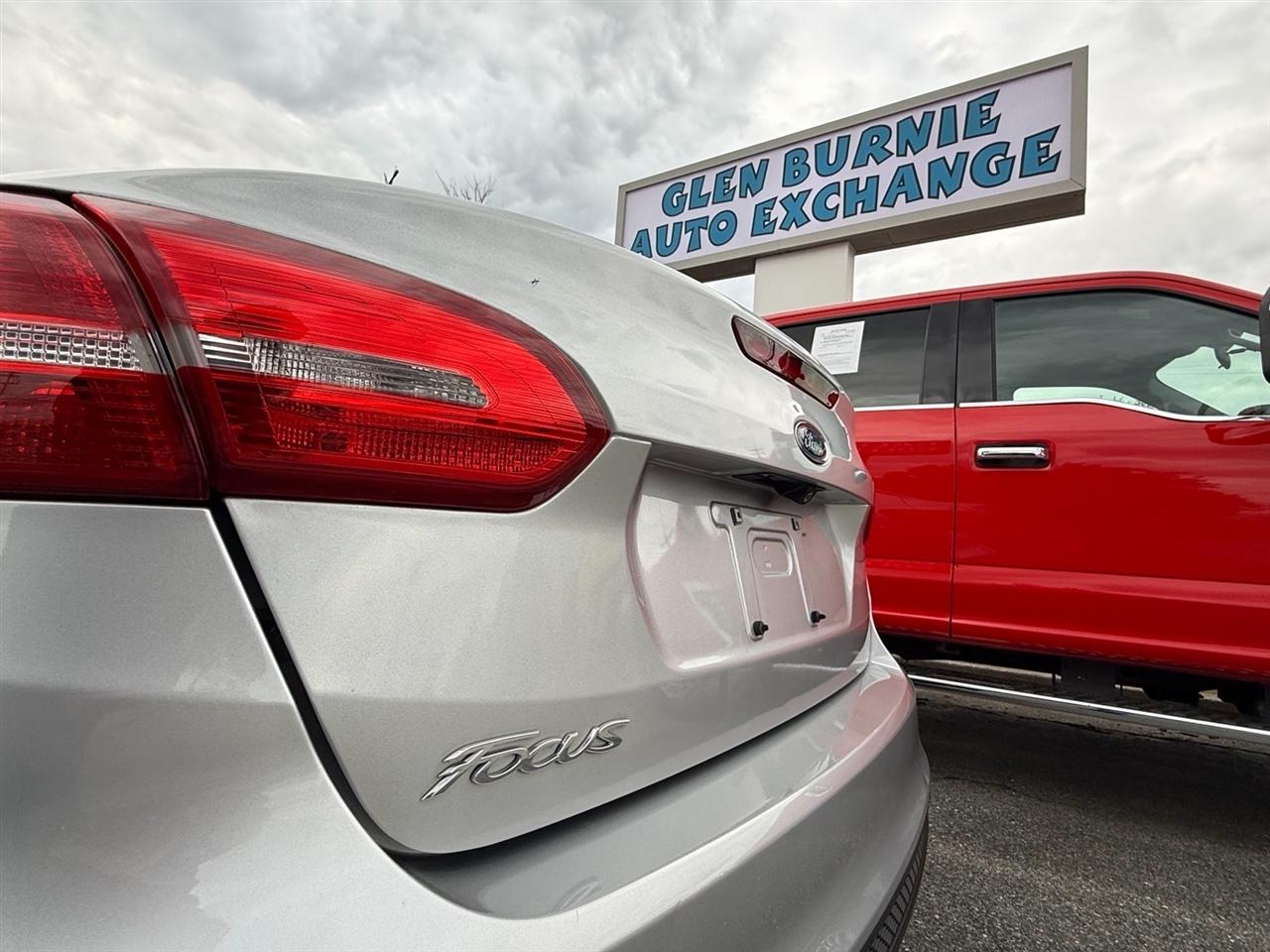 Ford Focus 4dr Sdn S 2016