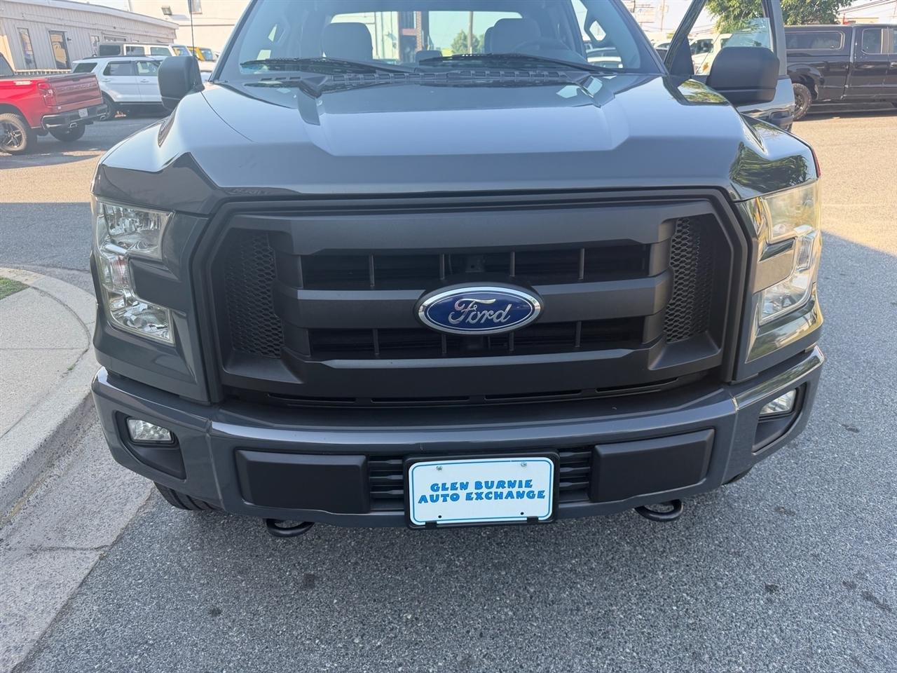 Ford F-150 4WD SuperCab 145" XLT 2016