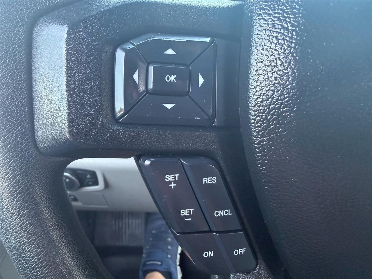 Ford F-150 4WD SuperCab 145" XLT 2016