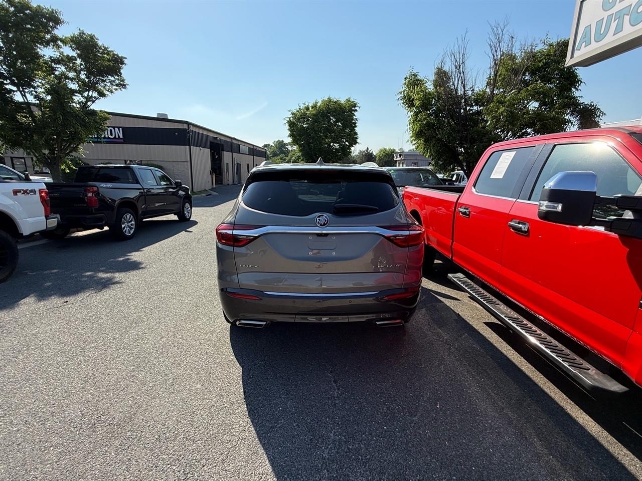 Buick Enclave FWD 4dr Premium 2018