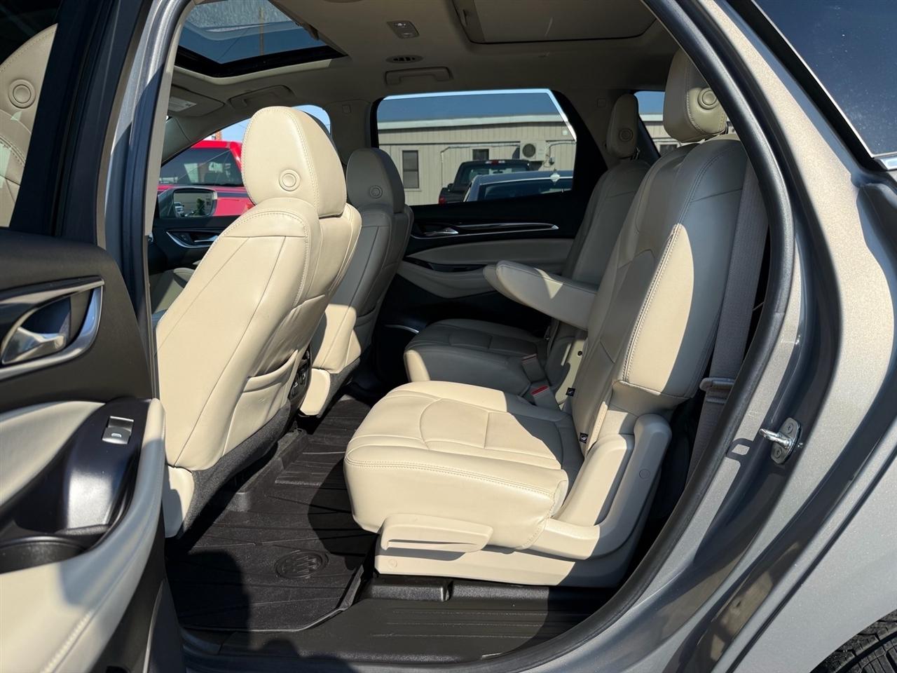 Buick Enclave FWD 4dr Premium 2018