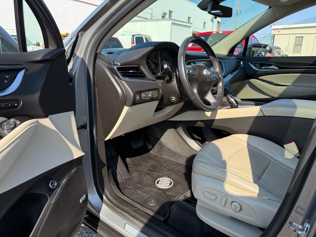 Buick Enclave FWD 4dr Premium 2018