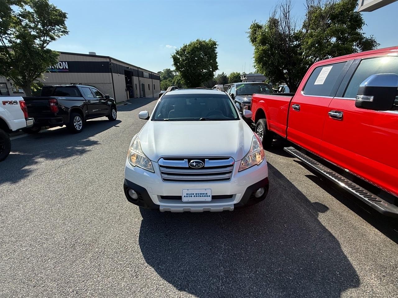 Subaru Outback 4dr Wgn H4 Auto 2.5i Premium 2014