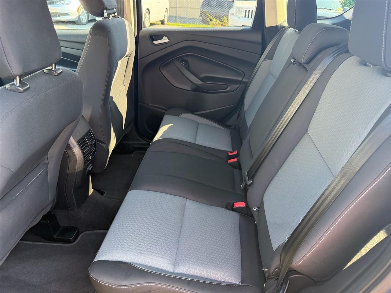 Subaru Outback 4dr Wgn H4 Auto 2.5i Premium 2014