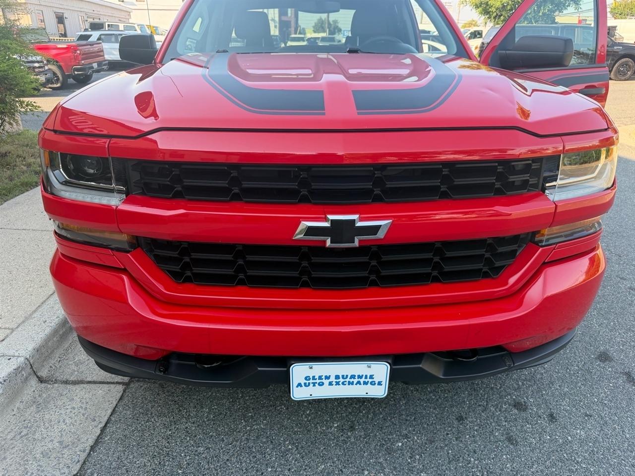 Chevrolet Silverado 1500 4WD Double Cab 143.5" Custom 2017