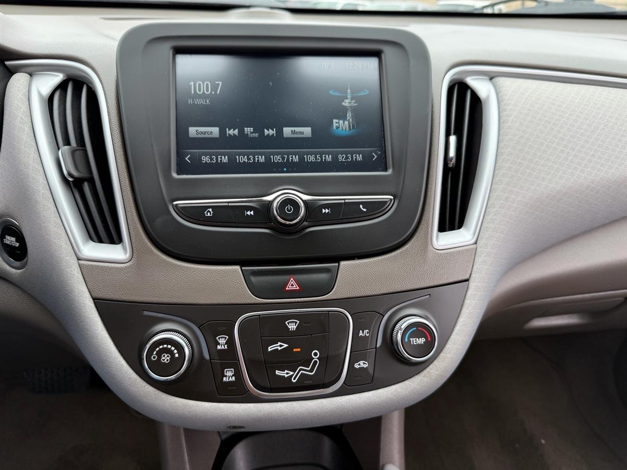 Chevrolet Malibu 4dr Sdn LS w/1LS 2017