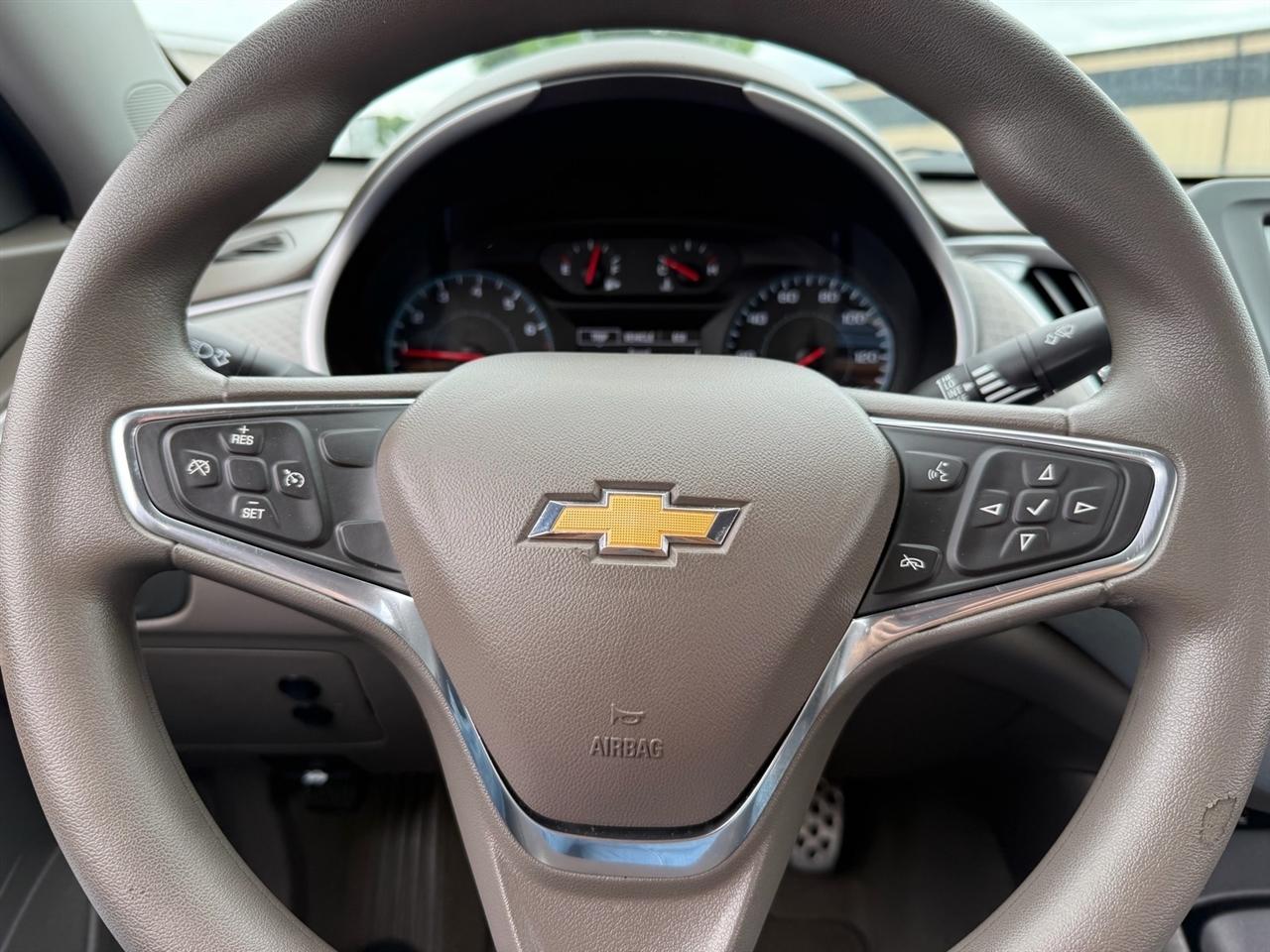 Chevrolet Malibu 4dr Sdn LS w/1LS 2017