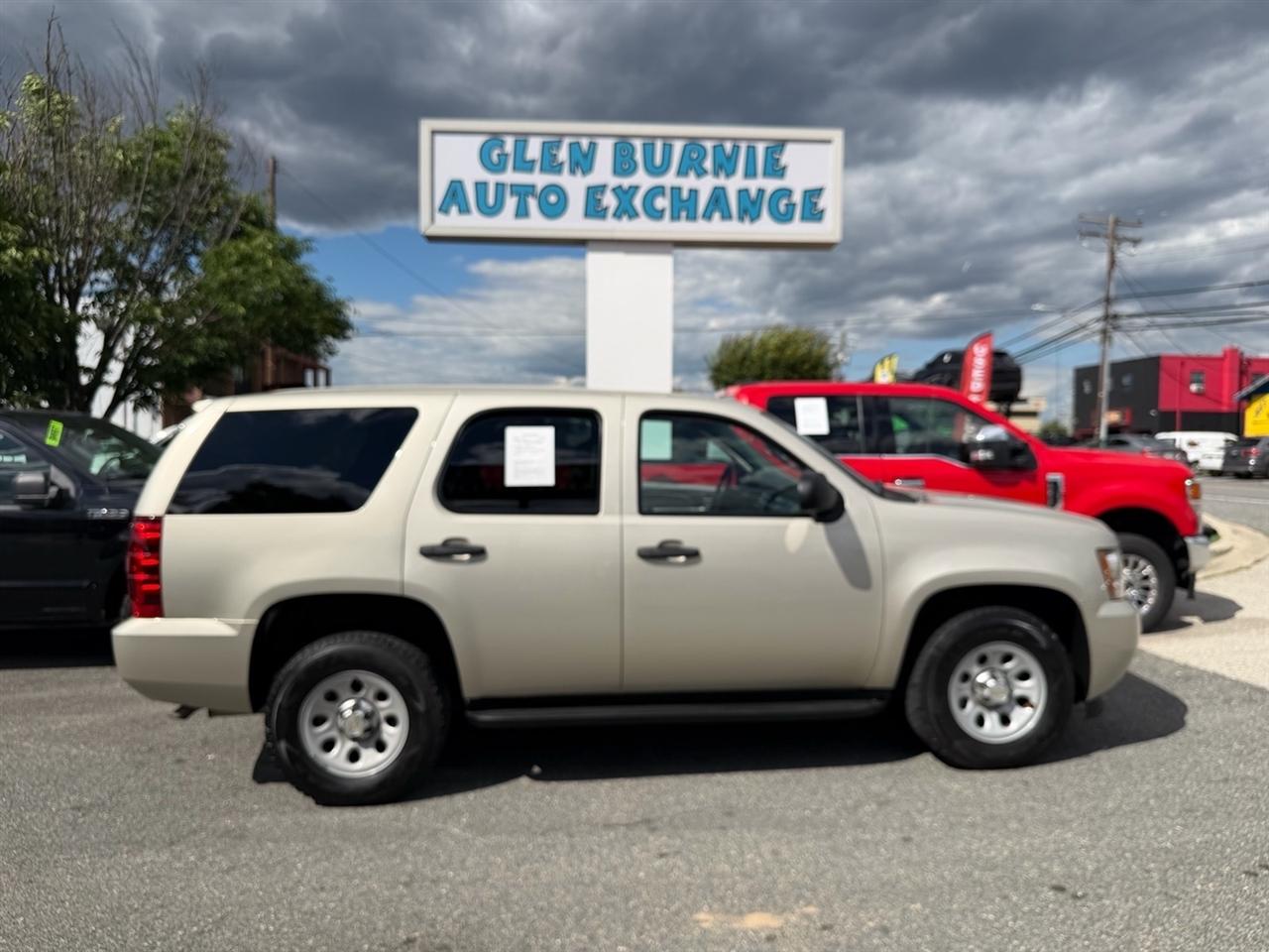 Chevrolet Tahoe 4WD 4dr 1500 Commercial 2013