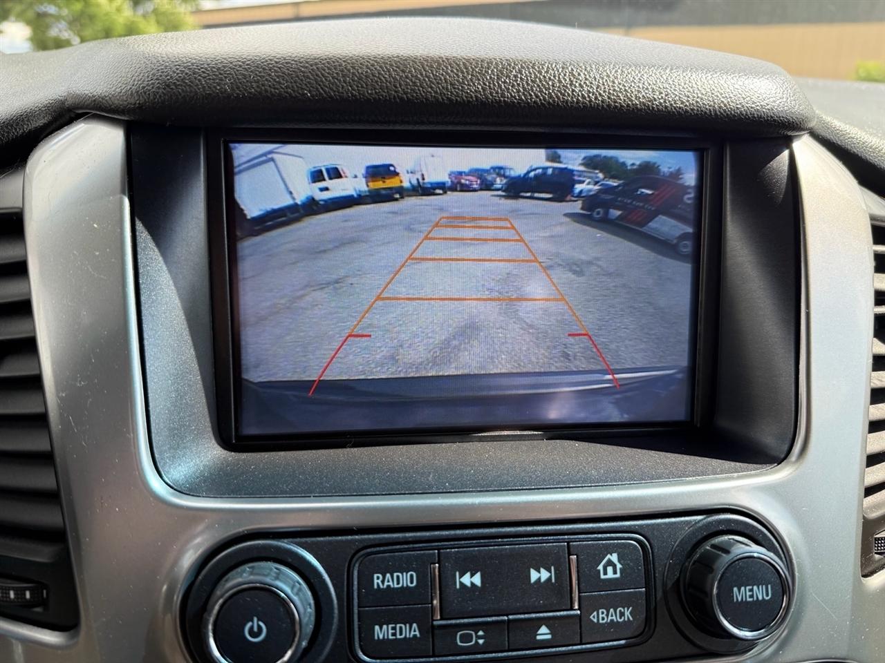 Chevrolet Tahoe 4WD 4dr LT 2017