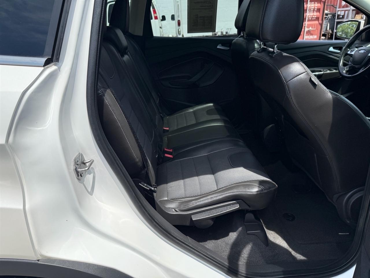 Ford Escape 4WD 4dr Titanium 2013
