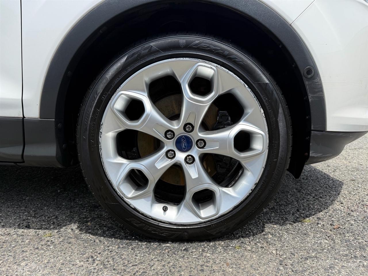 Ford Escape 4WD 4dr Titanium 2013