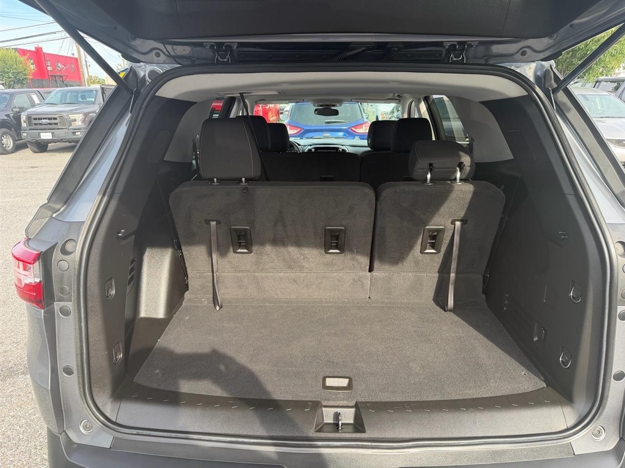 Chevrolet Traverse AWD 4dr LS w/1LS 2021