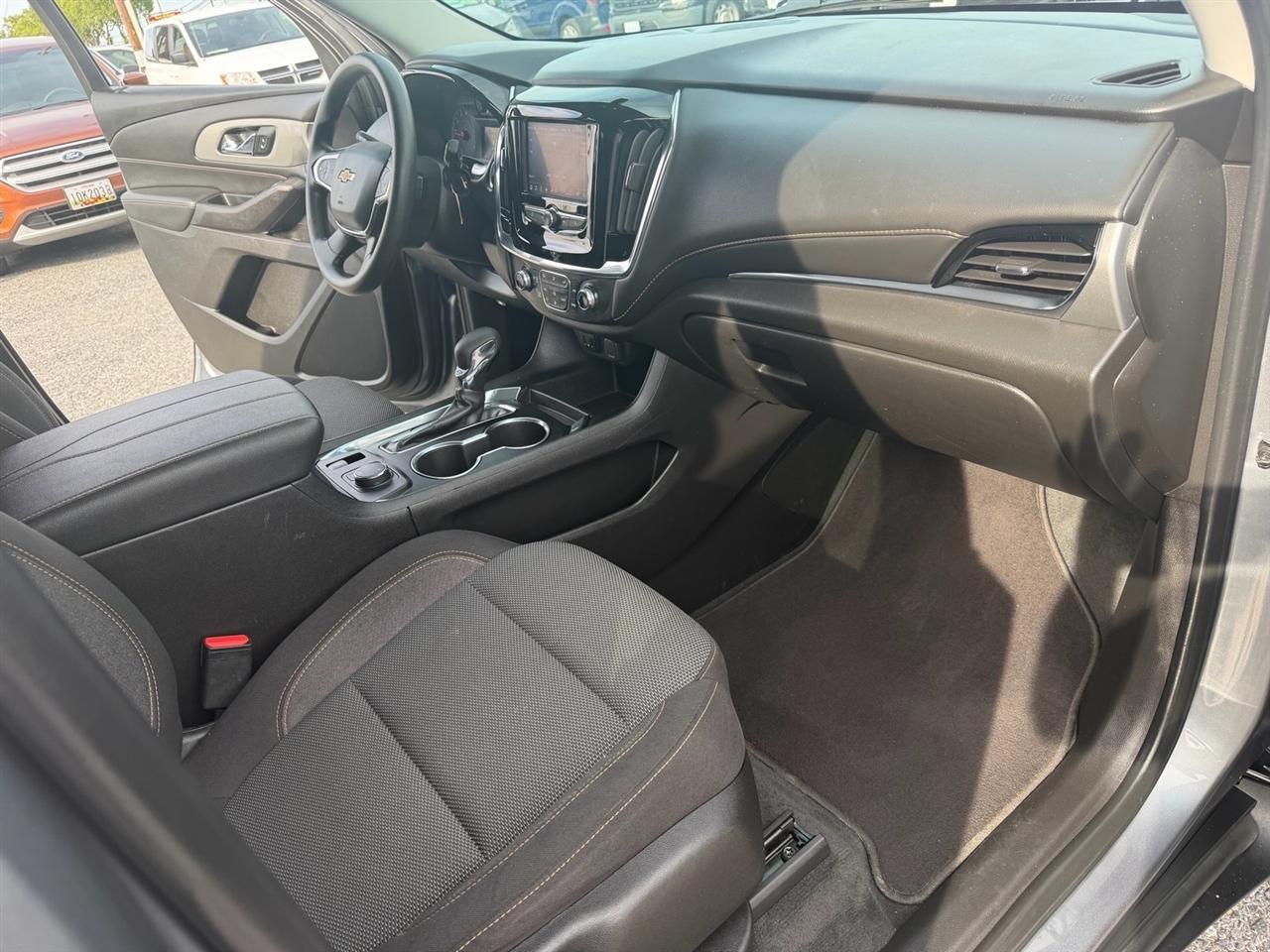 Chevrolet Traverse AWD 4dr LS w/1LS 2021