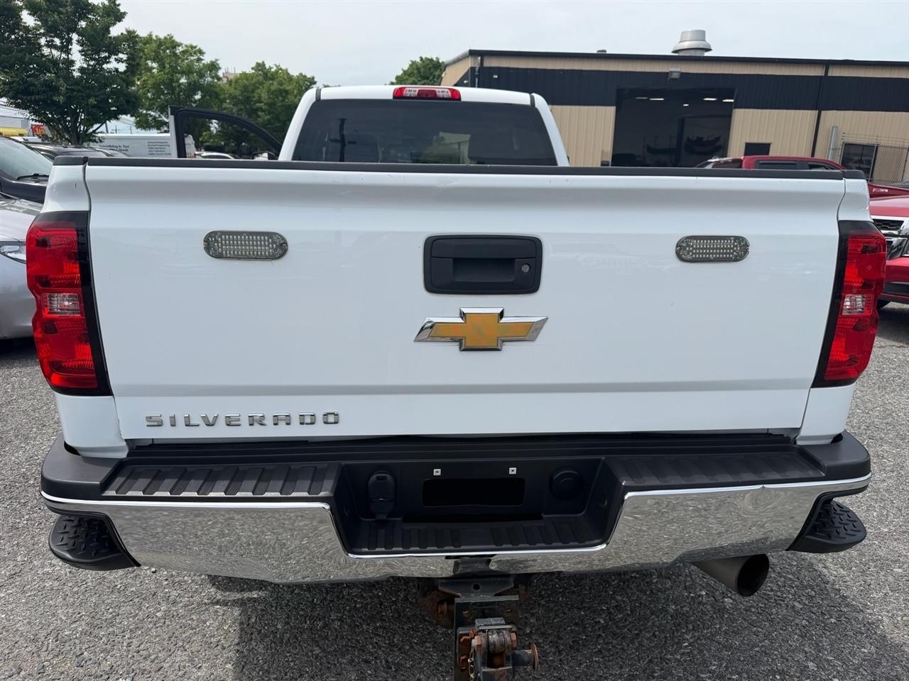 Chevrolet Silverado 3500HD Built After Aug 14 4WD Double Cab 158.1" Work Truck 2015