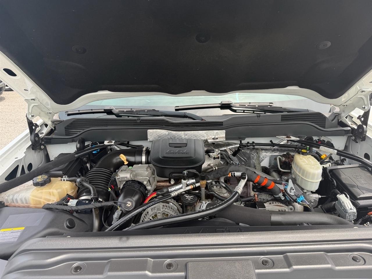 Chevrolet Silverado 3500HD Built After Aug 14 4WD Double Cab 158.1" Work Truck 2015