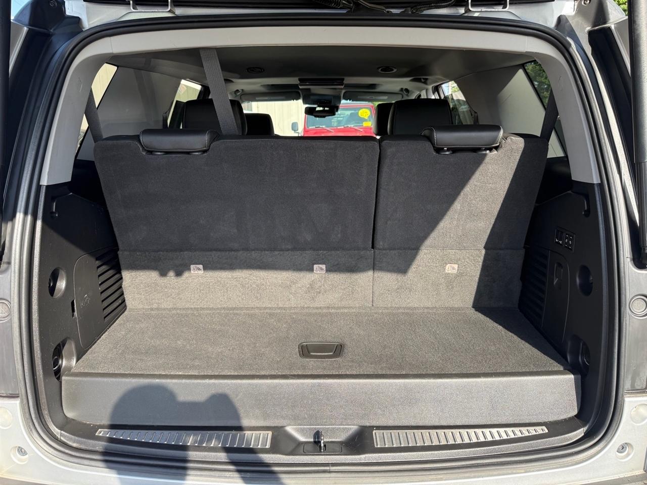 Chevrolet Tahoe 4WD 4dr LT 2020
