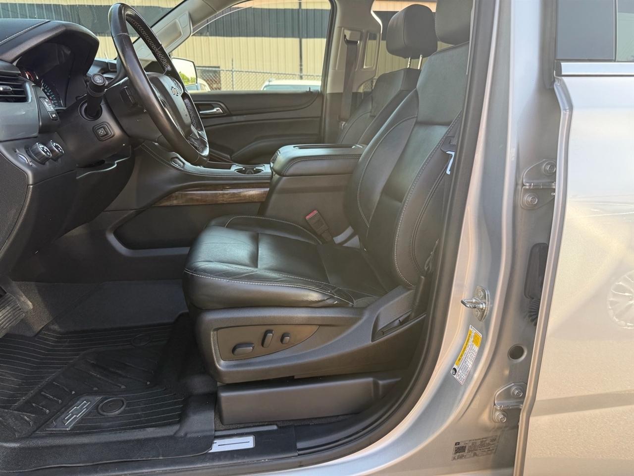 Chevrolet Tahoe 4WD 4dr LT 2020