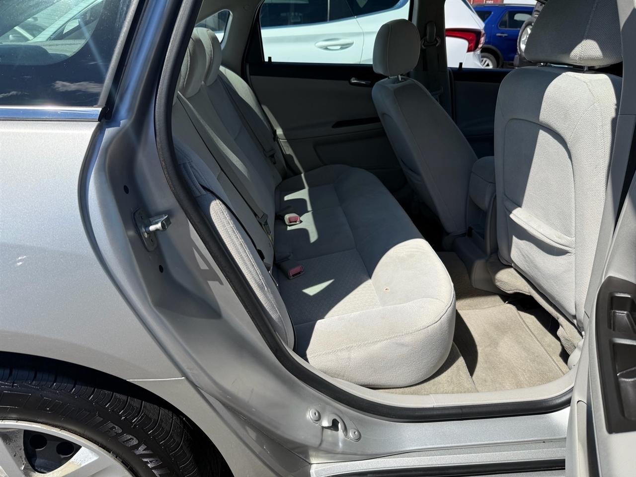 Chevrolet Impala 4dr Sdn LS 2006