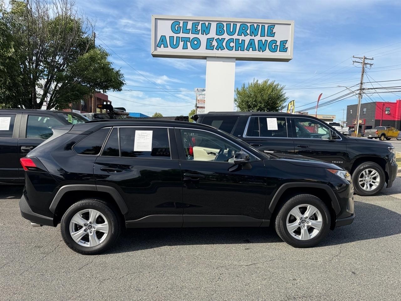 Toyota RAV4 XLE AWD (Natl) 2020