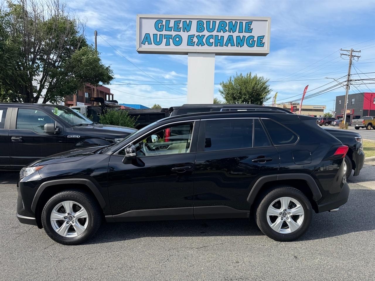 2020 Toyota RAV4 XLE AWD (Natl)