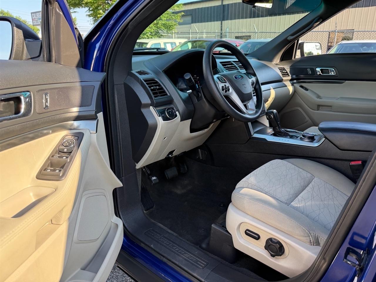 Ford Explorer 4WD 4dr Base 2015