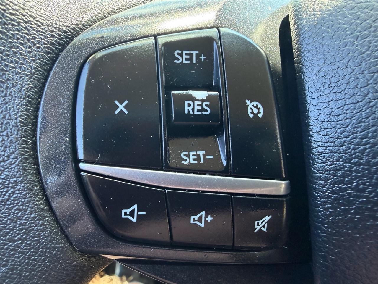 Ford Explorer Base 4WD 2020