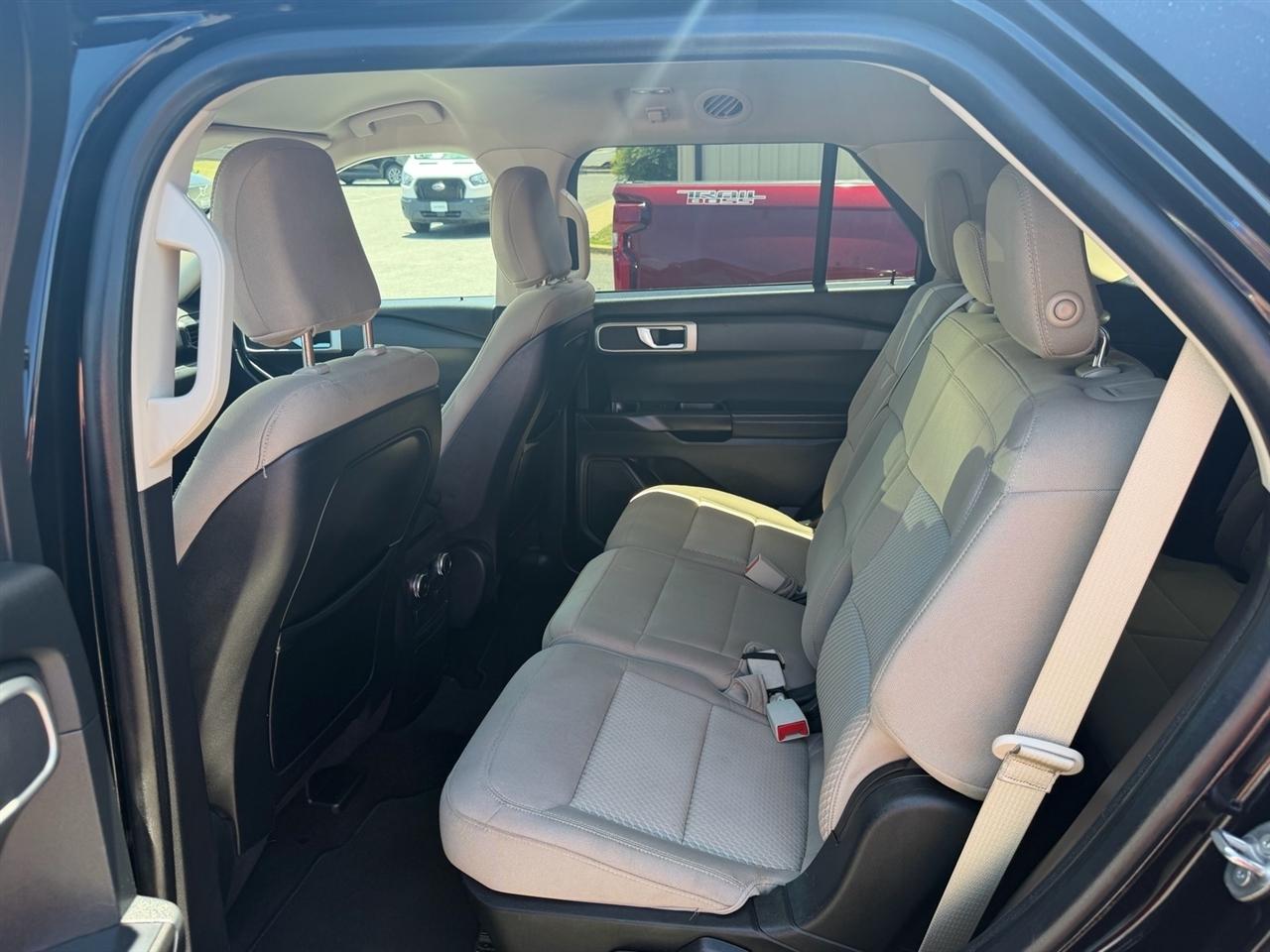 Ford Explorer Base 4WD 2020