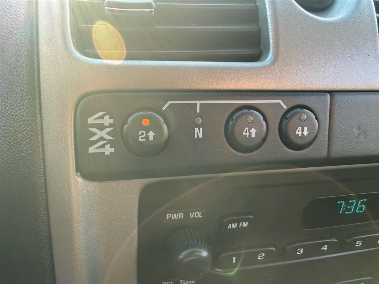 Chevrolet Colorado 4WD Ext Cab Work Truck 2012