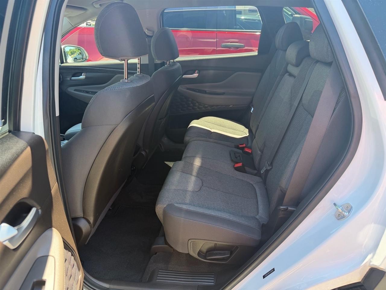Hyundai Santa Fe SE 2.4L Auto AWD 2019