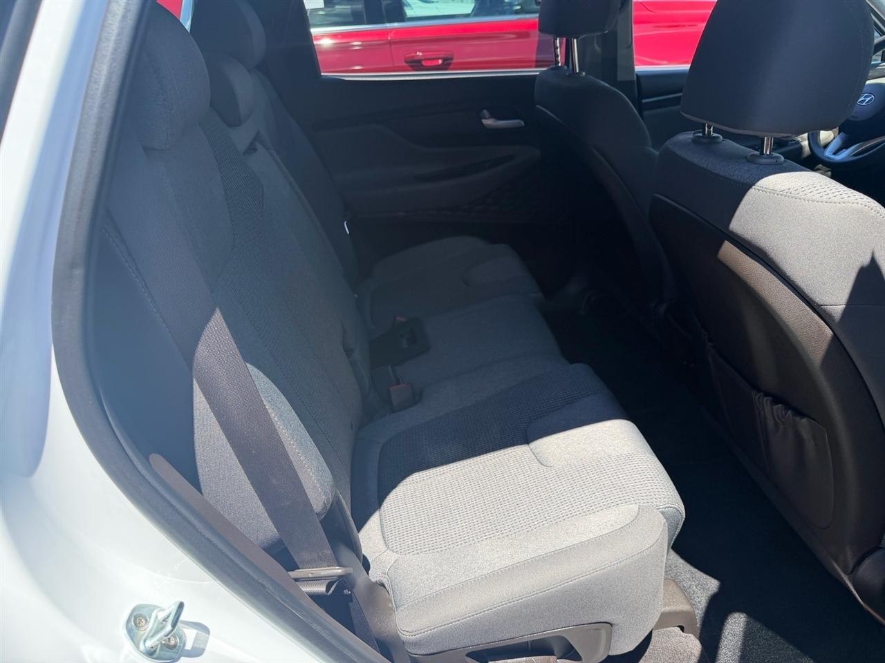 Hyundai Santa Fe SE 2.4L Auto AWD 2019