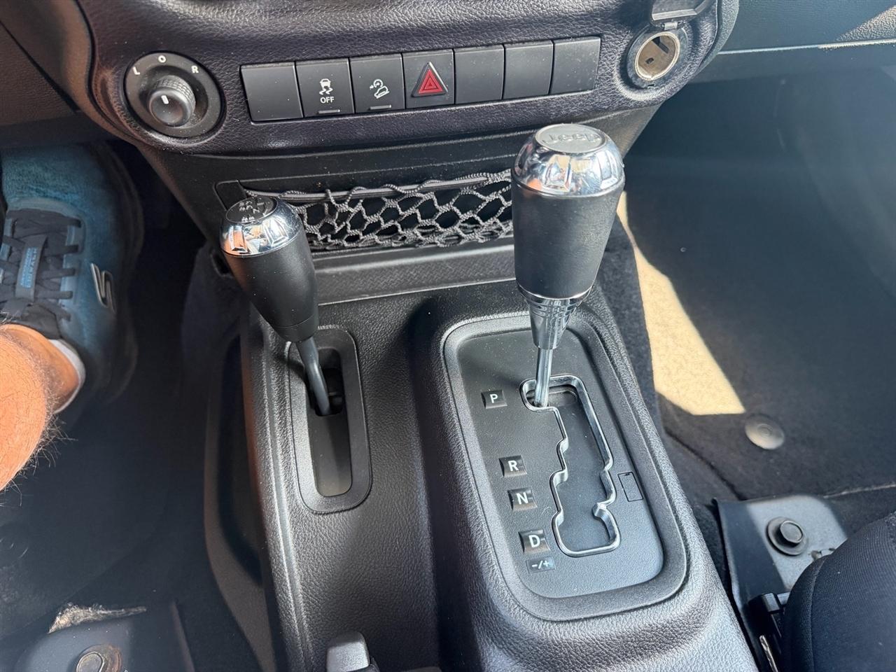 Jeep Wrangler Unlimited 4WD 4dr Sport 2015