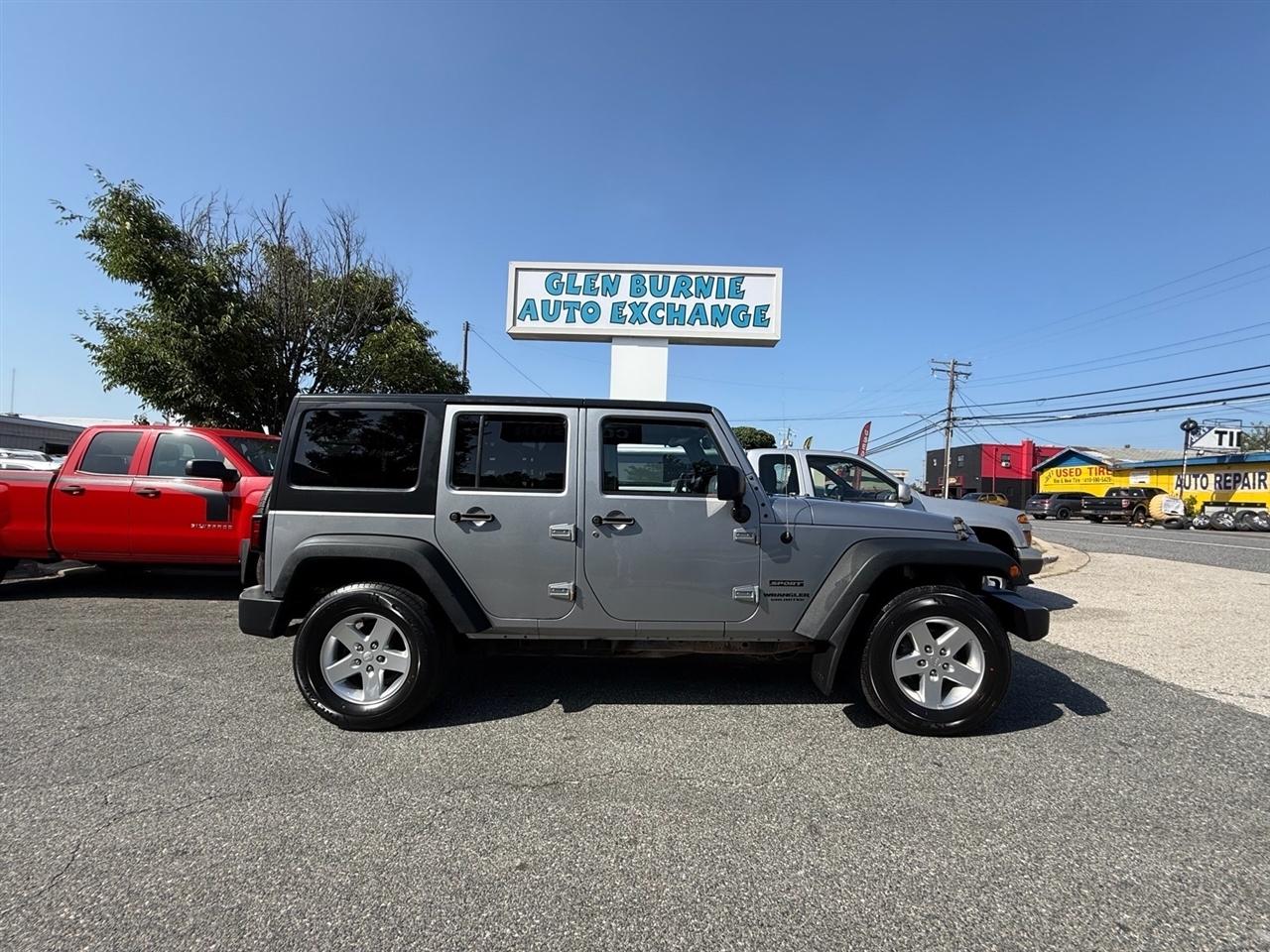 Jeep Wrangler Unlimited 4WD 4dr Sport 2015