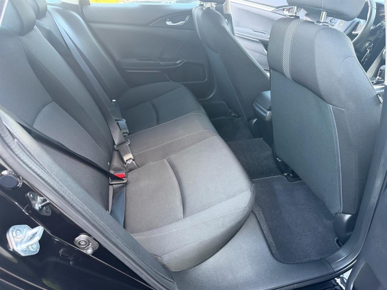 Honda Civic Sedan LX CVT 2021