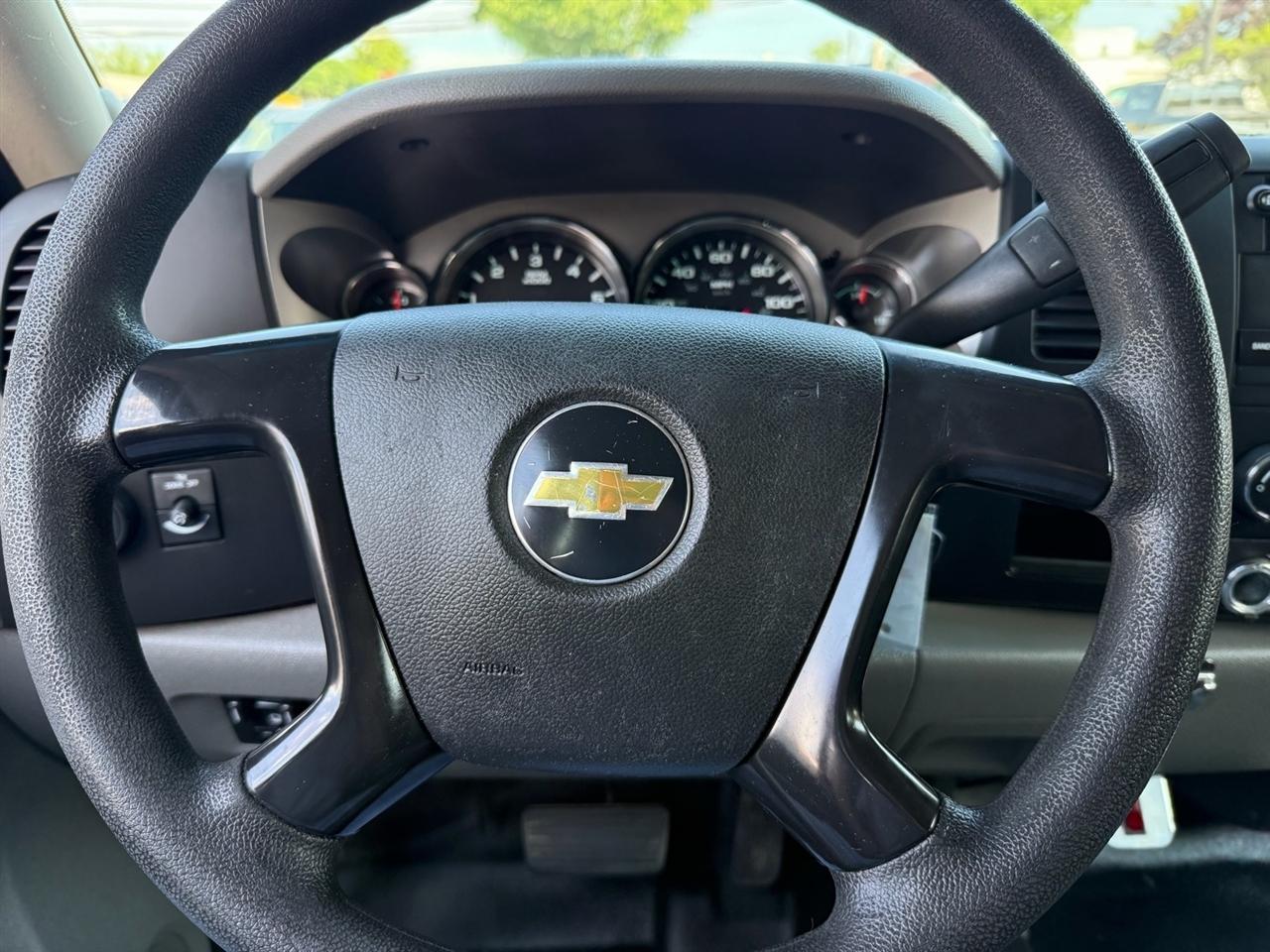 Chevrolet Silverado 2500HD 4WD Ext Cab 158.2" Work Truck 2011